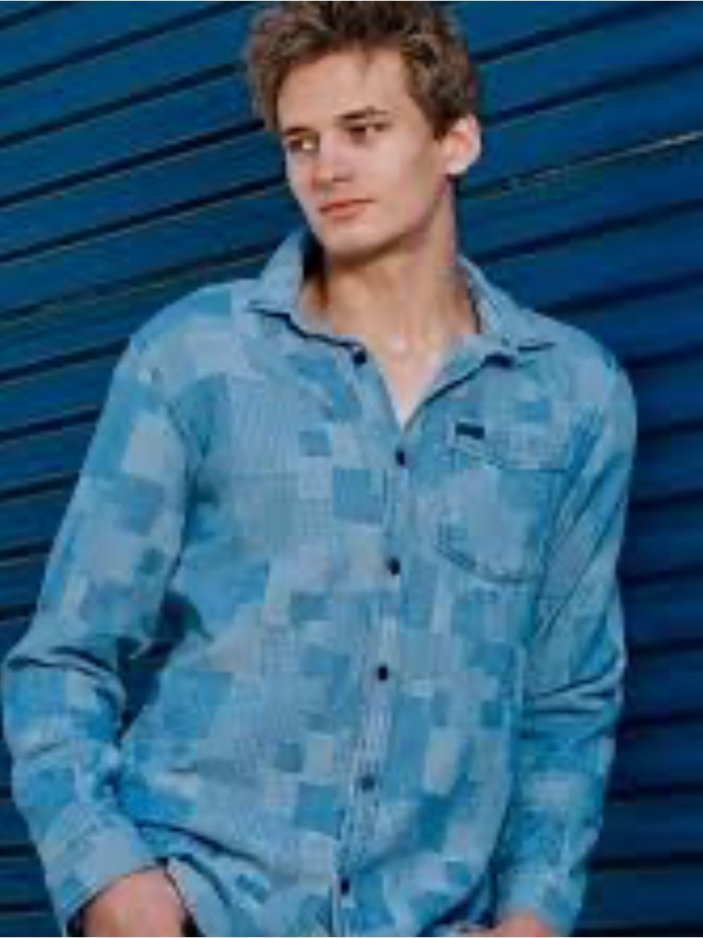 Men’s Buffalo Denim Patchwork Themed Long Sleeve Large Shirt. 3486
